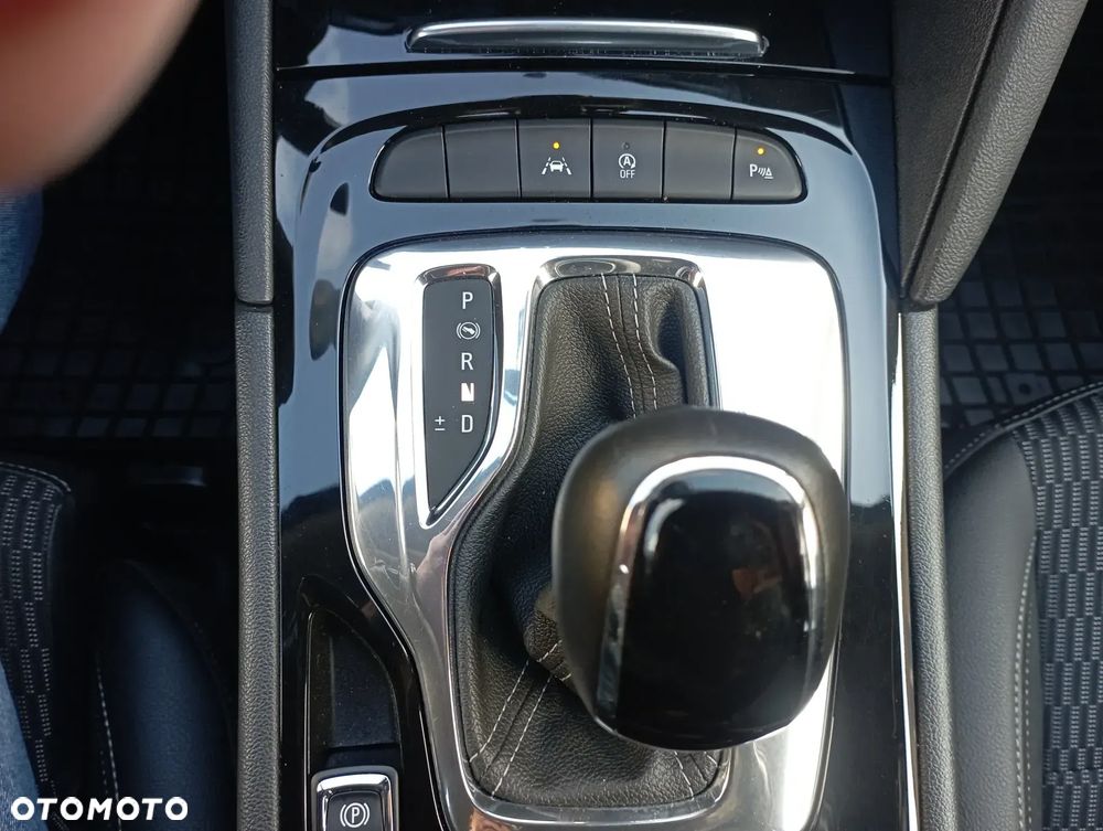 Opel Insignia CT 1.5 T Elite S&S - 17