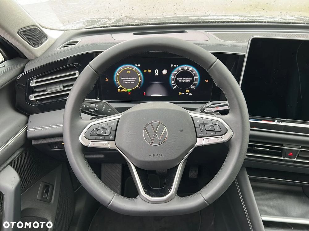 Volkswagen Tiguan - 13