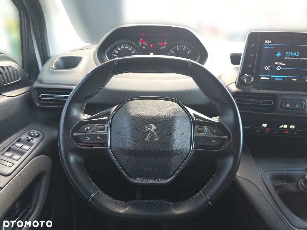 Peugeot Rifter - 12