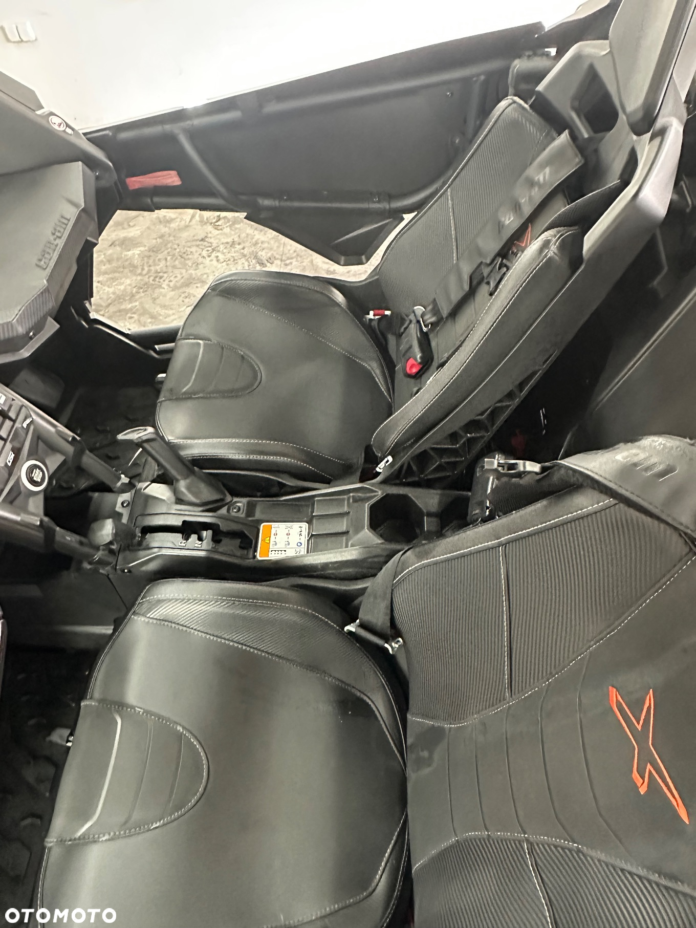 Can-Am Maverick - 32