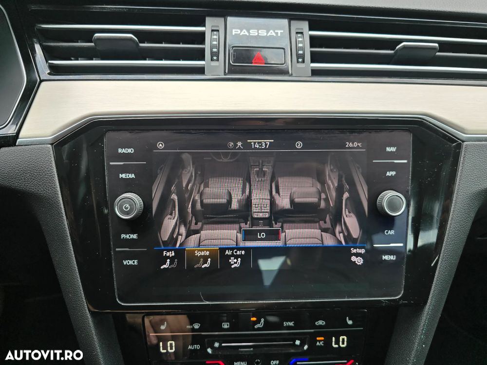 Volkswagen Passat 2.0 TDI DSG Highline - 20