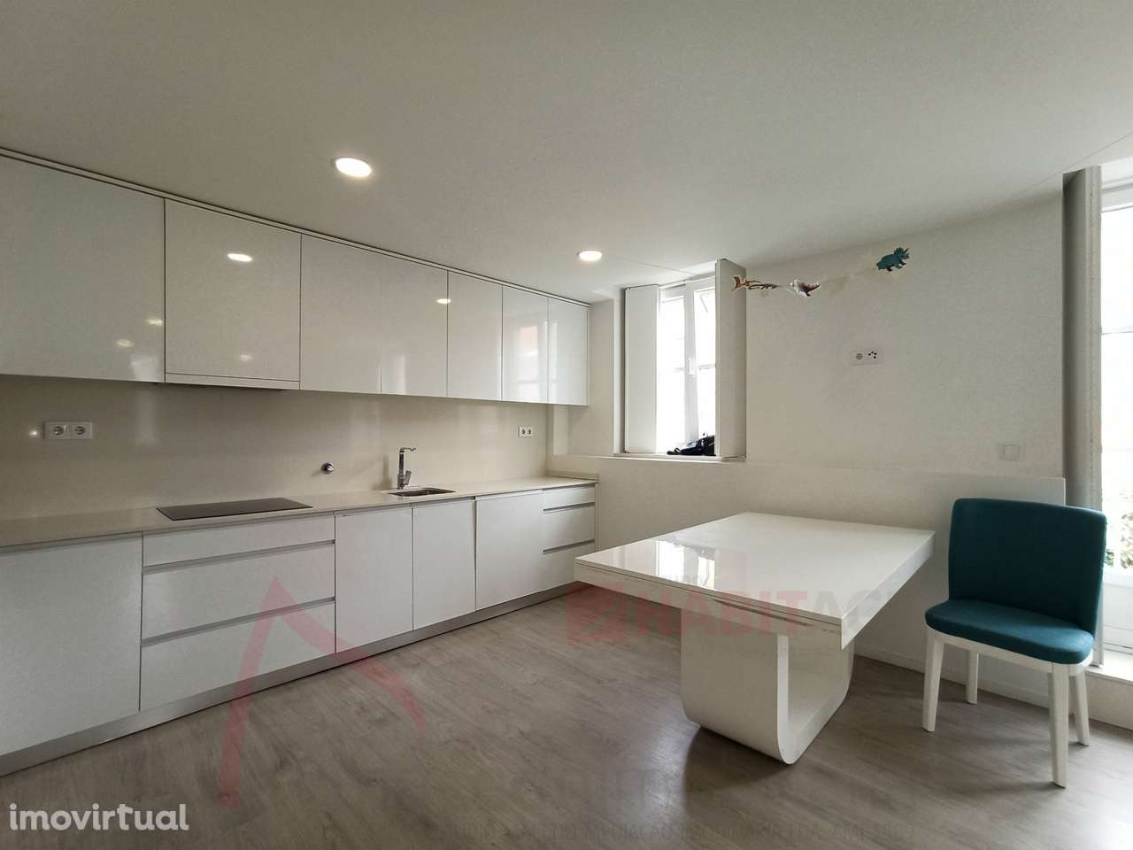 Apartamento T2 mobilado Centro Historico - Grande imagem: 3/21