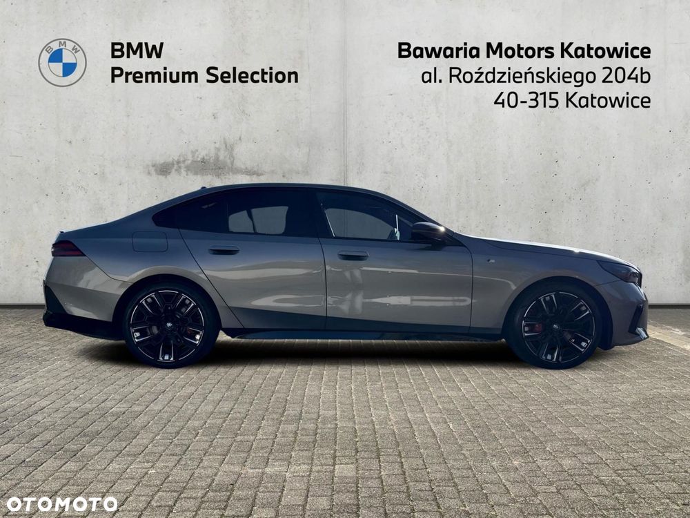 BMW i5 - 24