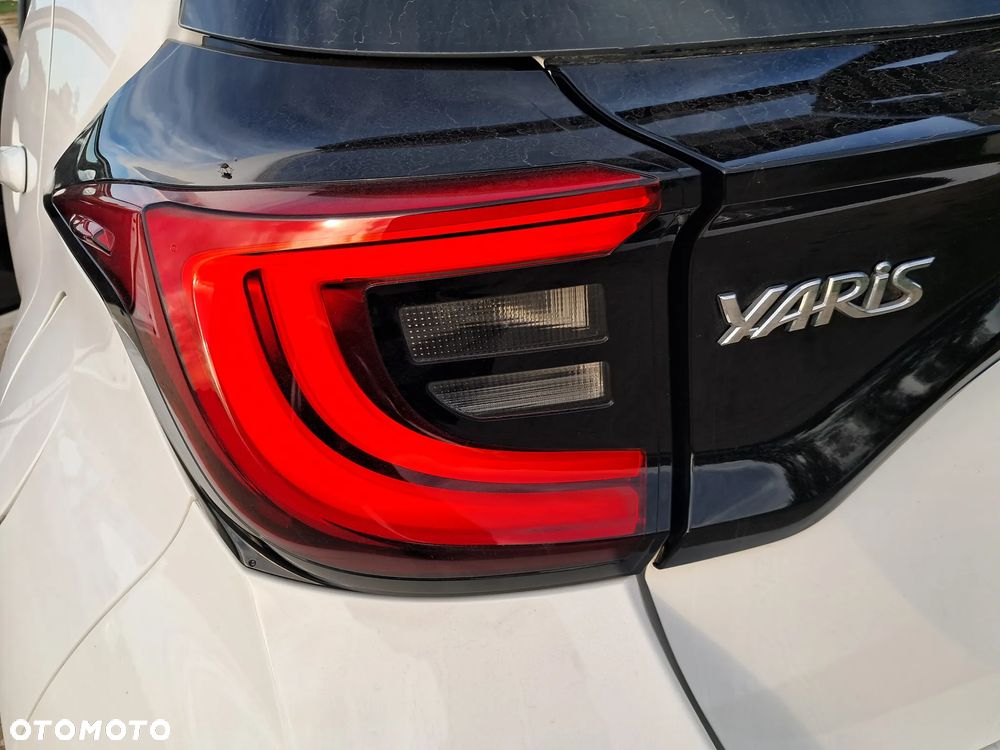 Toyota Yaris Hybrid 116 1.5 VVT-i Comfort - 17