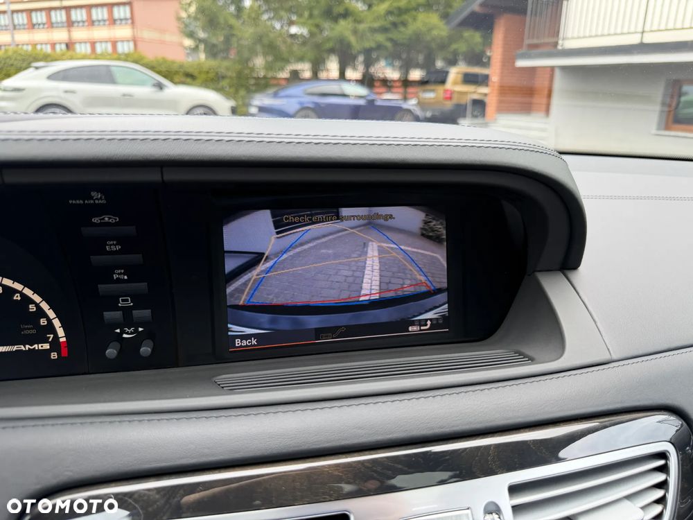 Mercedes-Benz CL 63 AMG 7G-TRONIC - 23