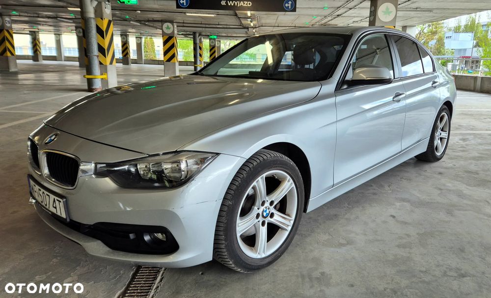 BMW Seria 3 320i xDrive Edition Luxury Line Purity - 1