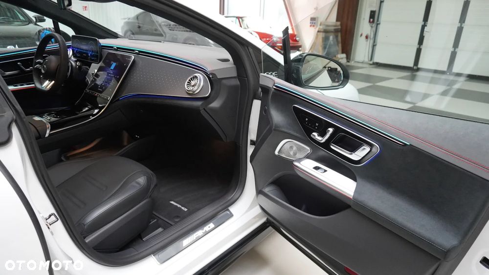 Mercedes-Benz EQE AMG 43 90.5kWh 4-Matic - 10