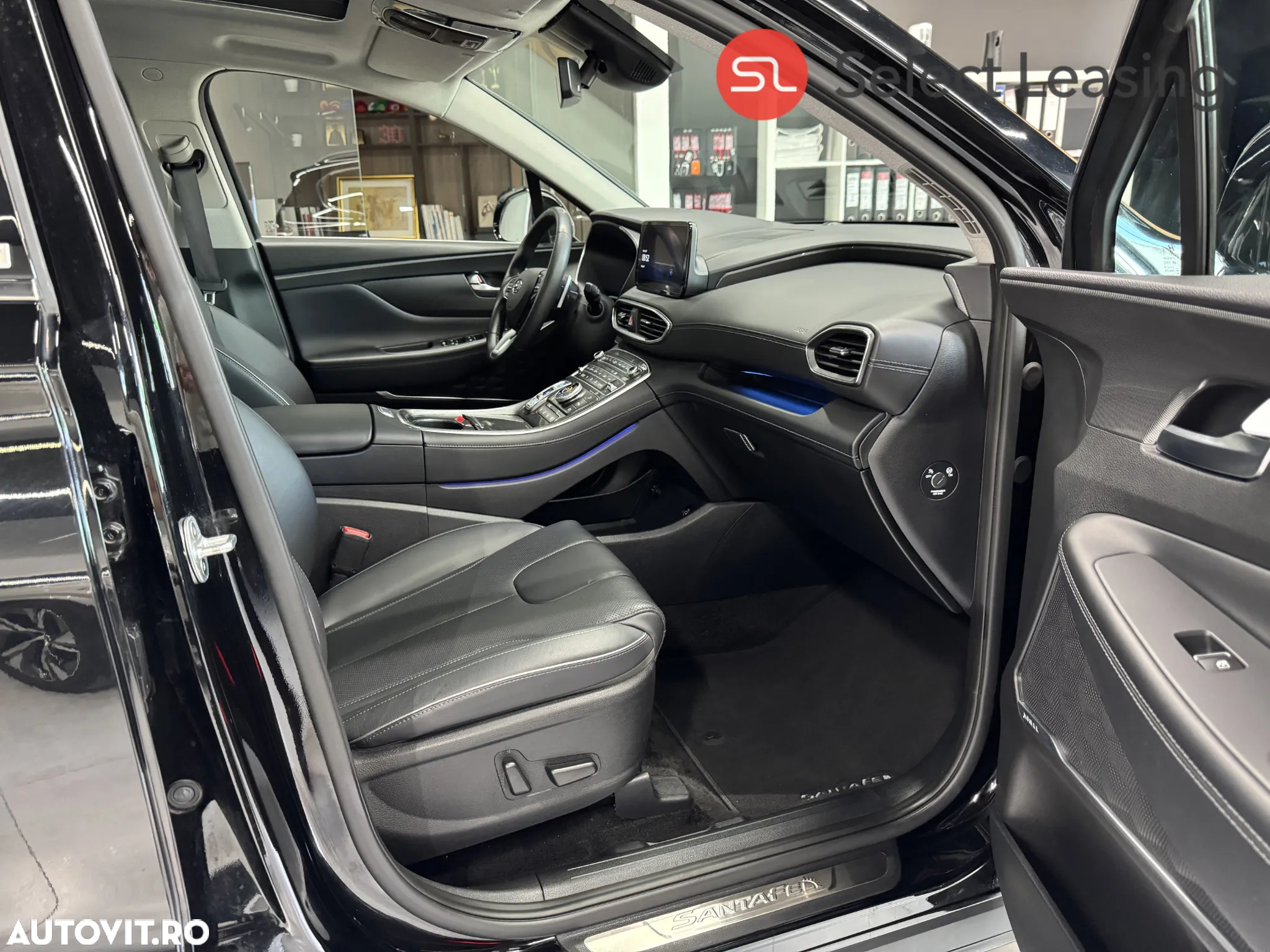 Hyundai Santa Fe Plug-in Hybrid 1.6 l 265 CP 4WD 6AT Luxury - 10