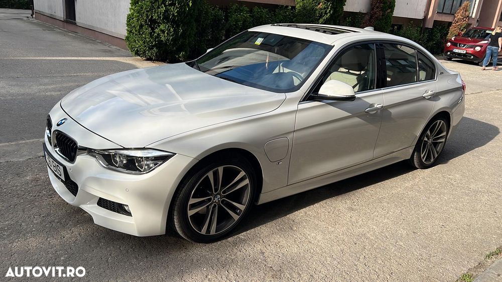 BMW Seria 3 ver-330e-iperformance-at-advantage - 2