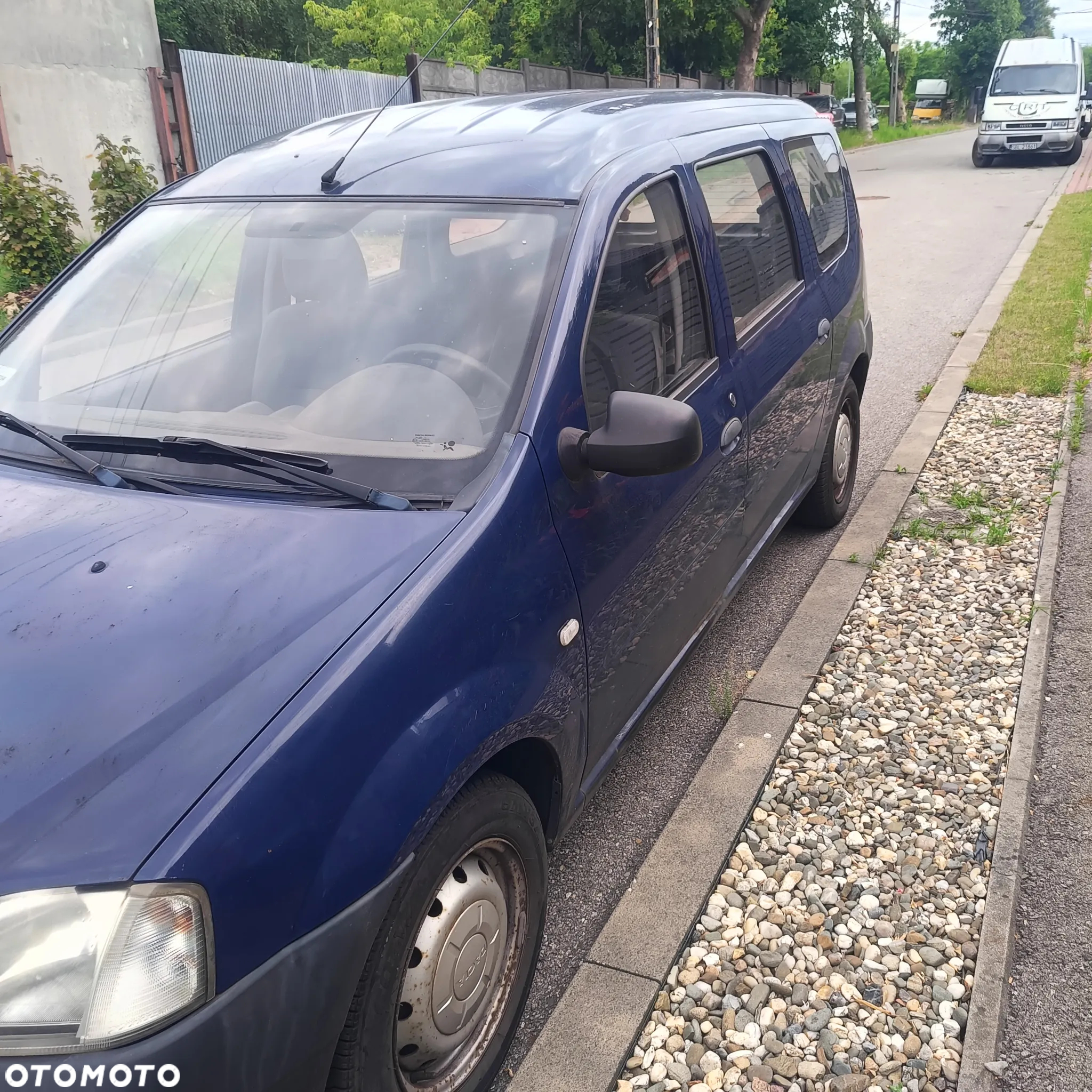 Dacia Logan - 4