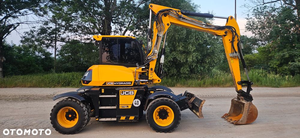 JCB HYDRADIG - 5