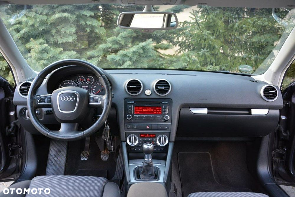 Audi A3 Sportback 1.4 TFSI Attraction - 22