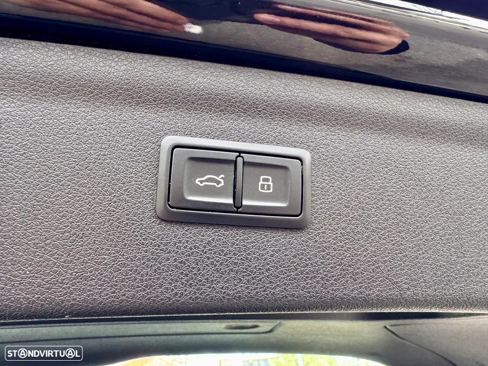 Audi Q3 2.0 TDI quattro S tronic sport - 33