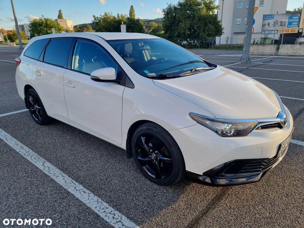 Toyota Auris 1.6 Active - 16