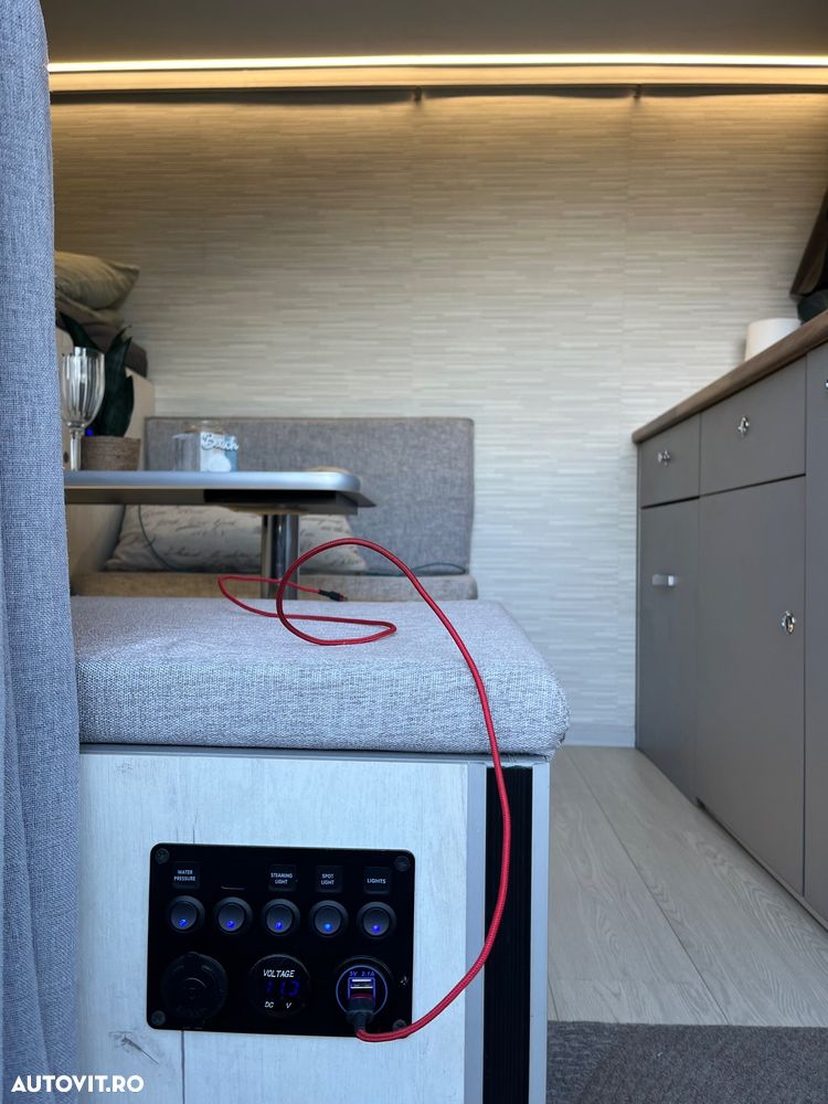 Mercedes-Benz Sprinter - 15