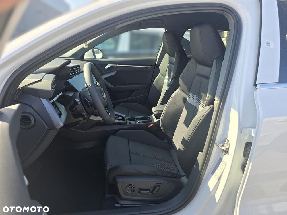 Audi A3 Sportback TFSI mHEV 110 kW Advanced S tronic - 10