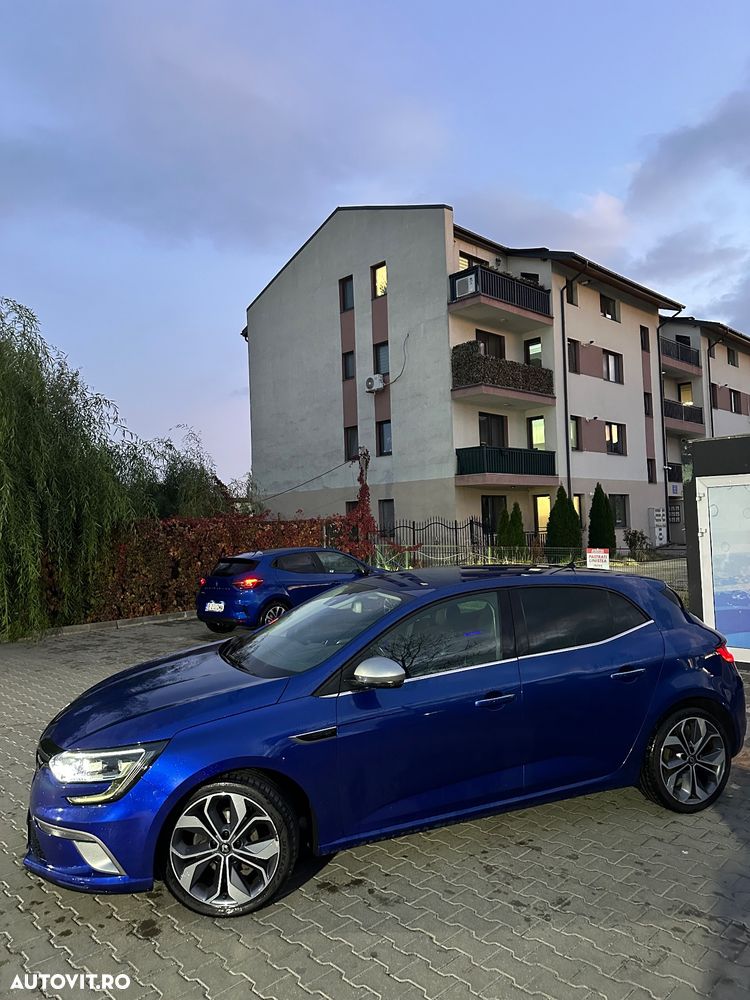 Renault Megane TCe 140 GPF GT LINE - 2