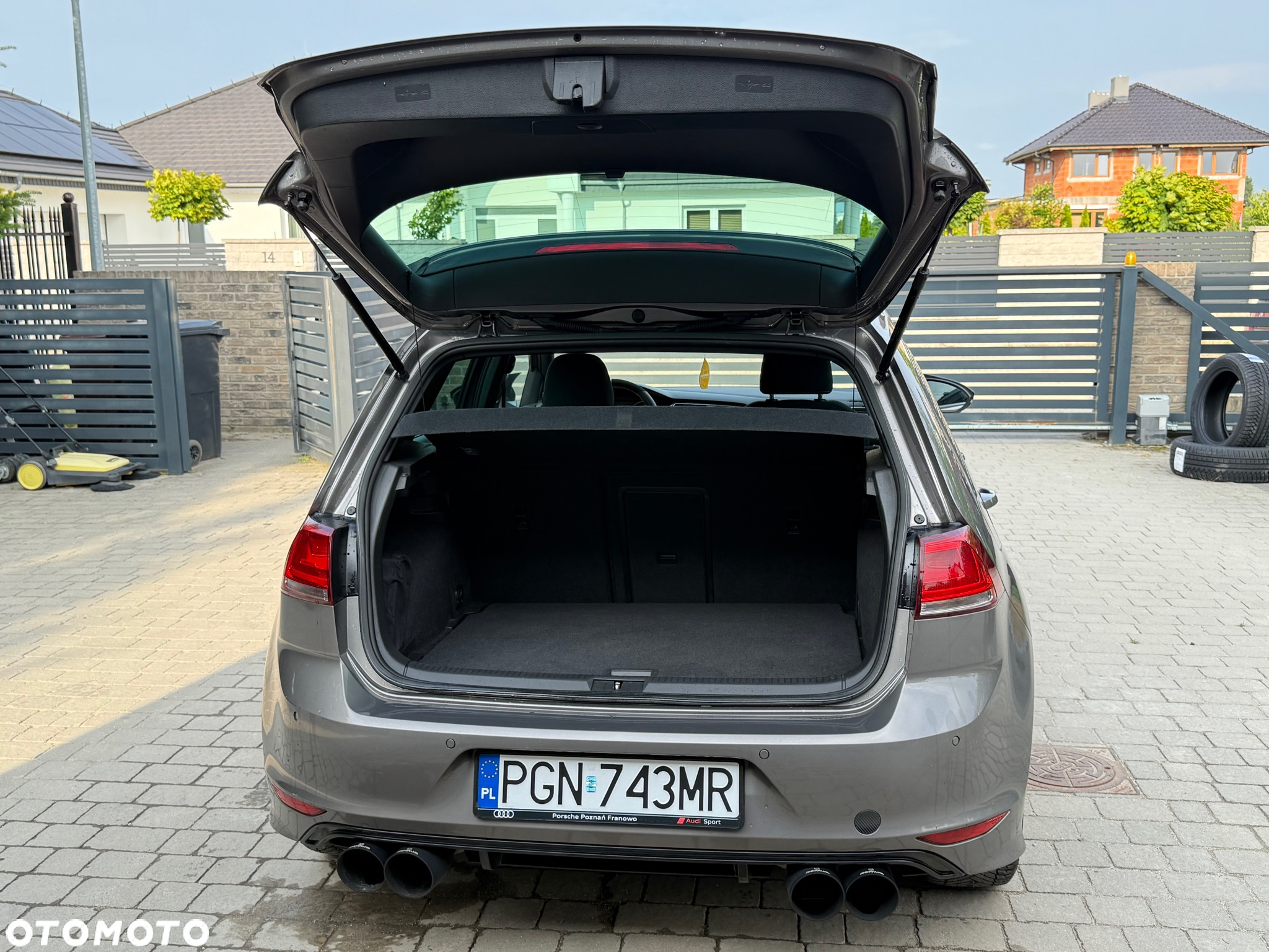 Volkswagen Golf VII 1.4 TSI BMT Highline DSG - 17