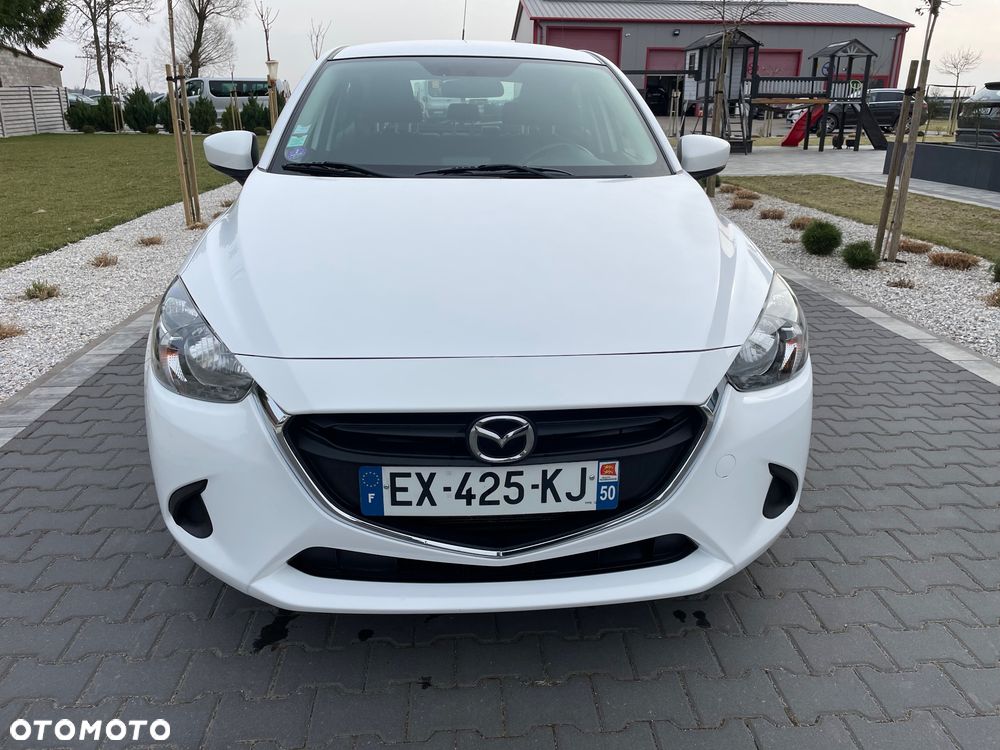 Mazda 2 - 3