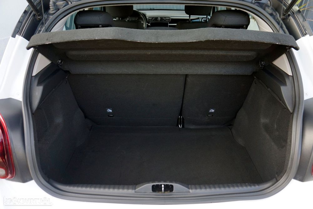 Citroën C3 1.2 PureTech Shine - 3