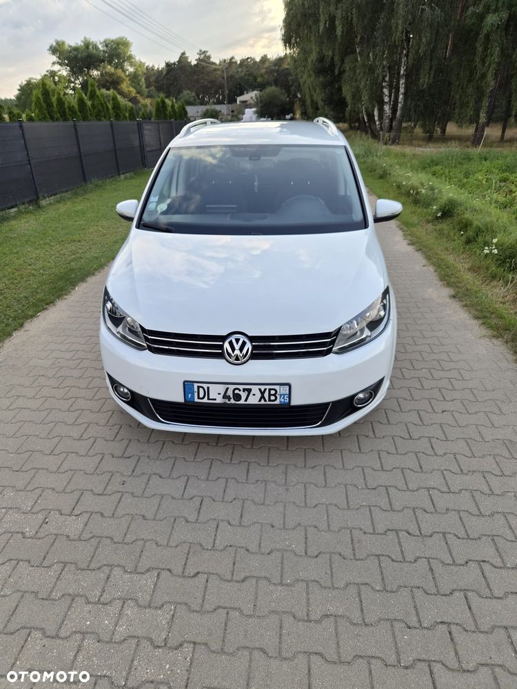 Volkswagen Touran 2.0 TDI DPF BlueMotion Technology DSG Cup - 2