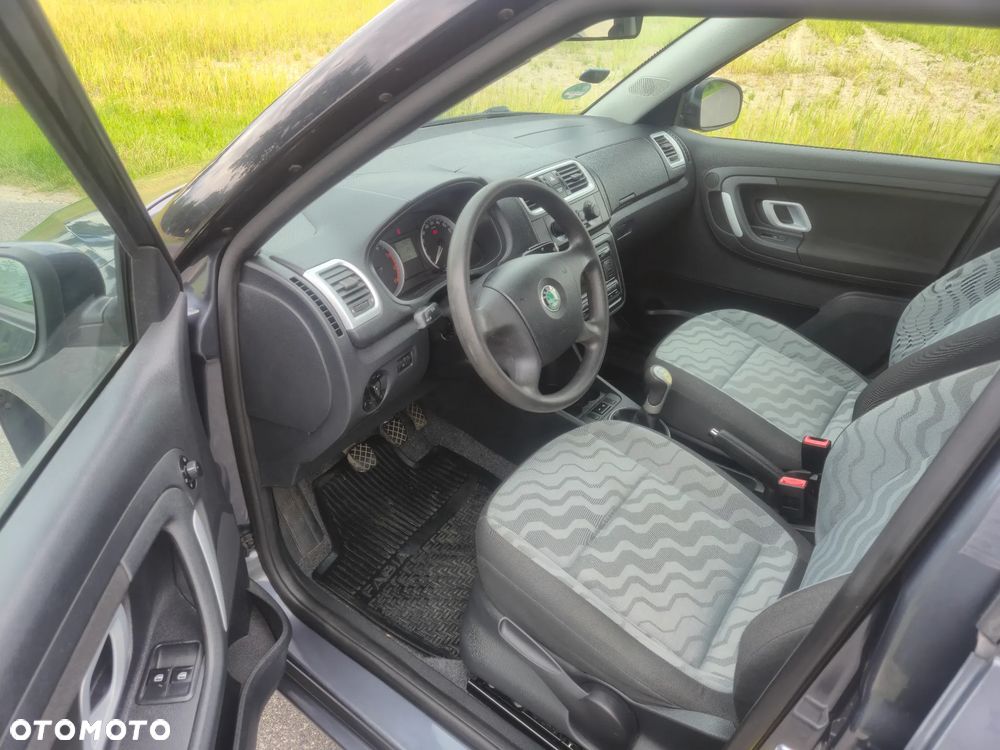 Skoda Fabia 1.2 HTP - 10