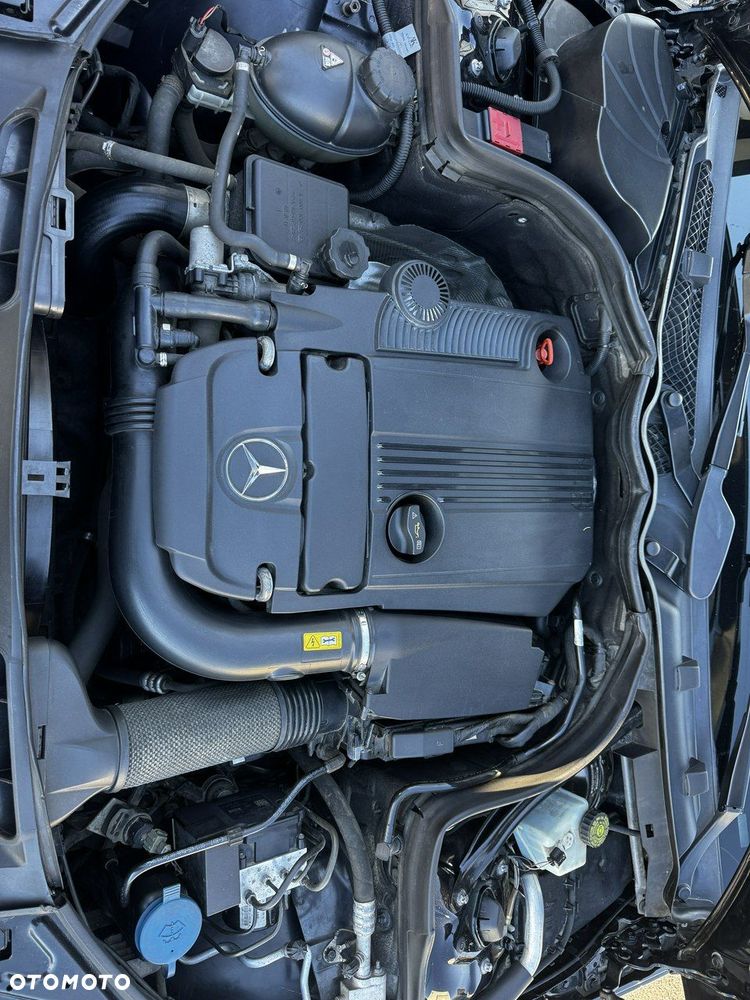 Mercedes-Benz Klasa C 180 CGI BlueEff Avantgarde - 20