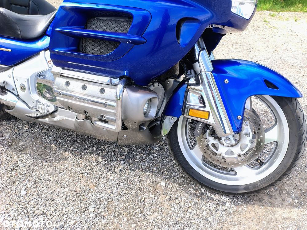 Honda GL - 12