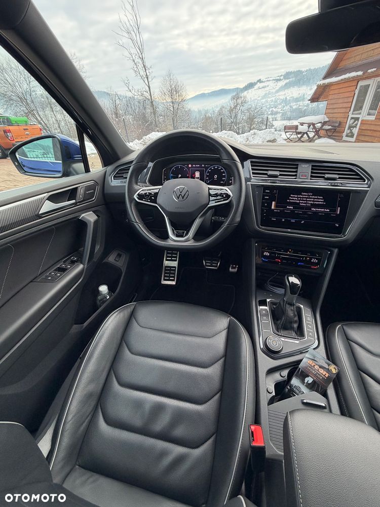 Volkswagen Tiguan 2.0 TDI SCR 4MotION DSG R-Line - 12