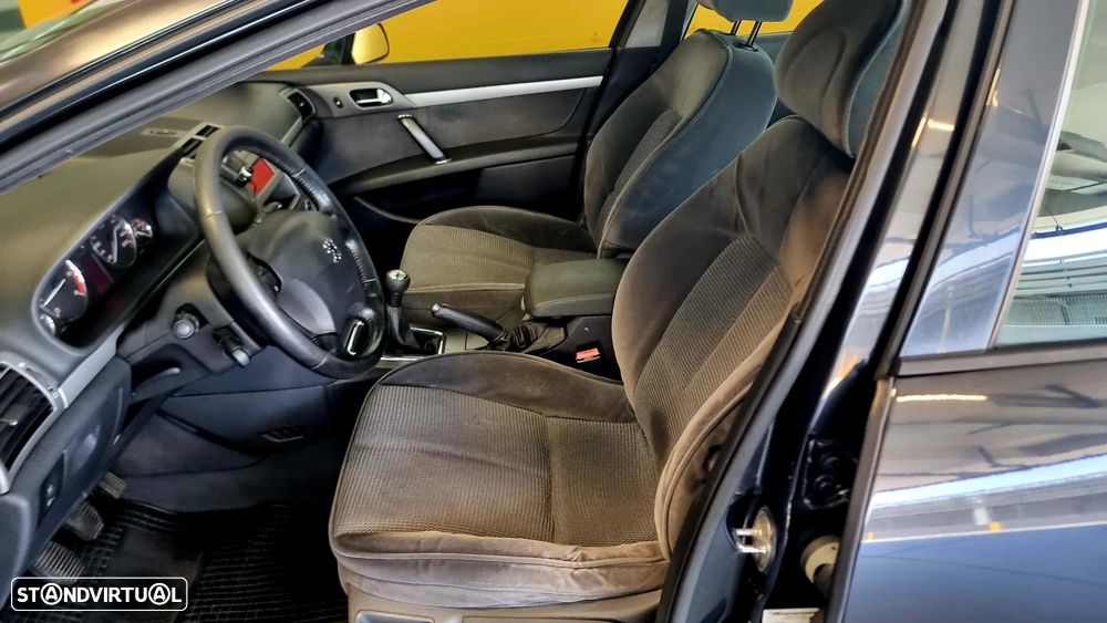 Peugeot 407 SW HDi 110 - 6