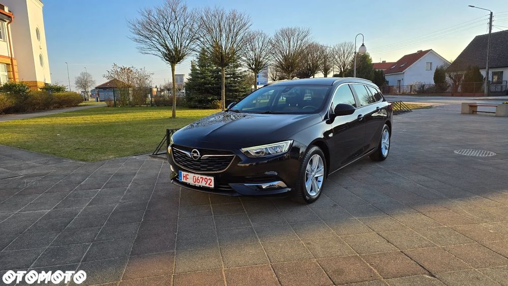 Opel Insignia - 36