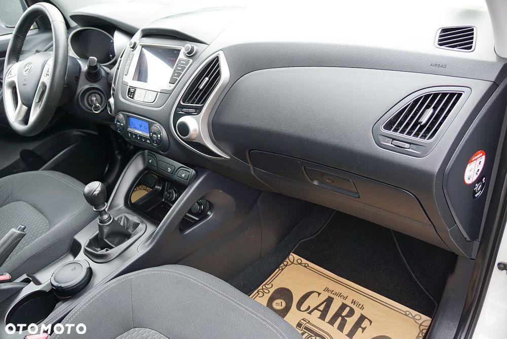 Hyundai ix35 - 11