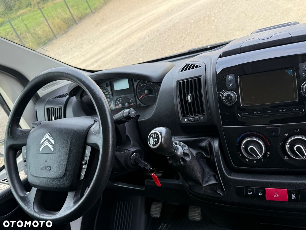 Citroën Jumper 2.2 HDI L2H2 średniak klima kamera Navi stan bdb - 6