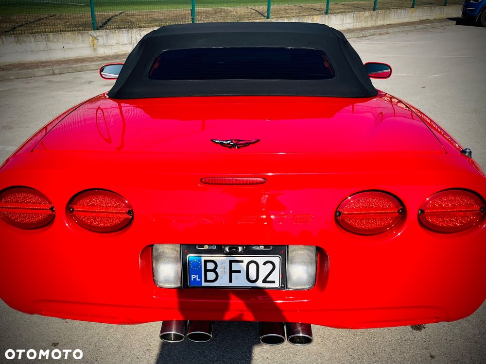Chevrolet Corvette - 6