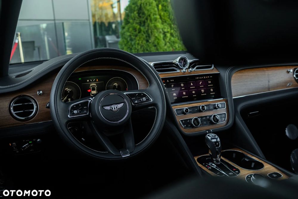 Bentley Bentayga - 19