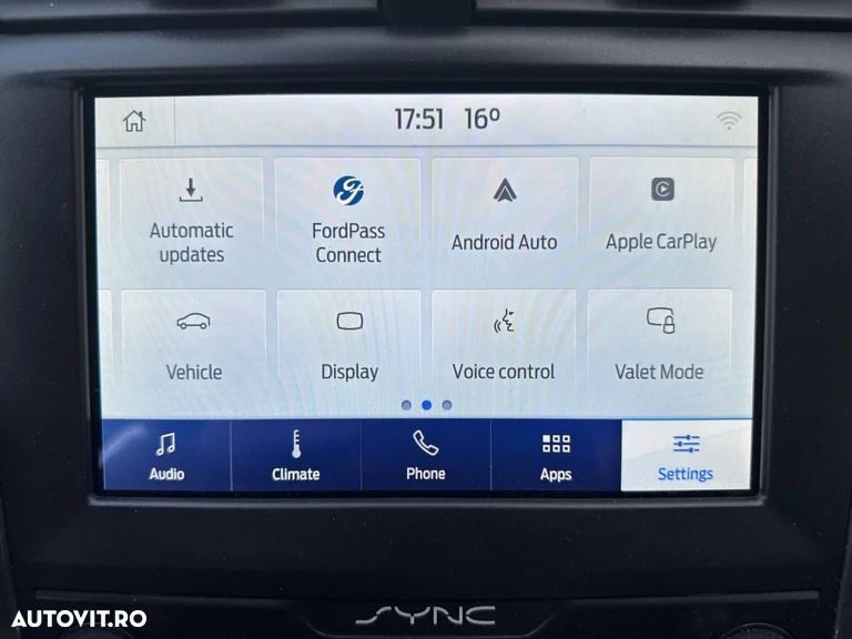 Ford Mondeo 2.0 HEV Trend - 28