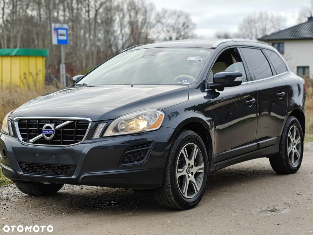 Volvo XC 60 - 1