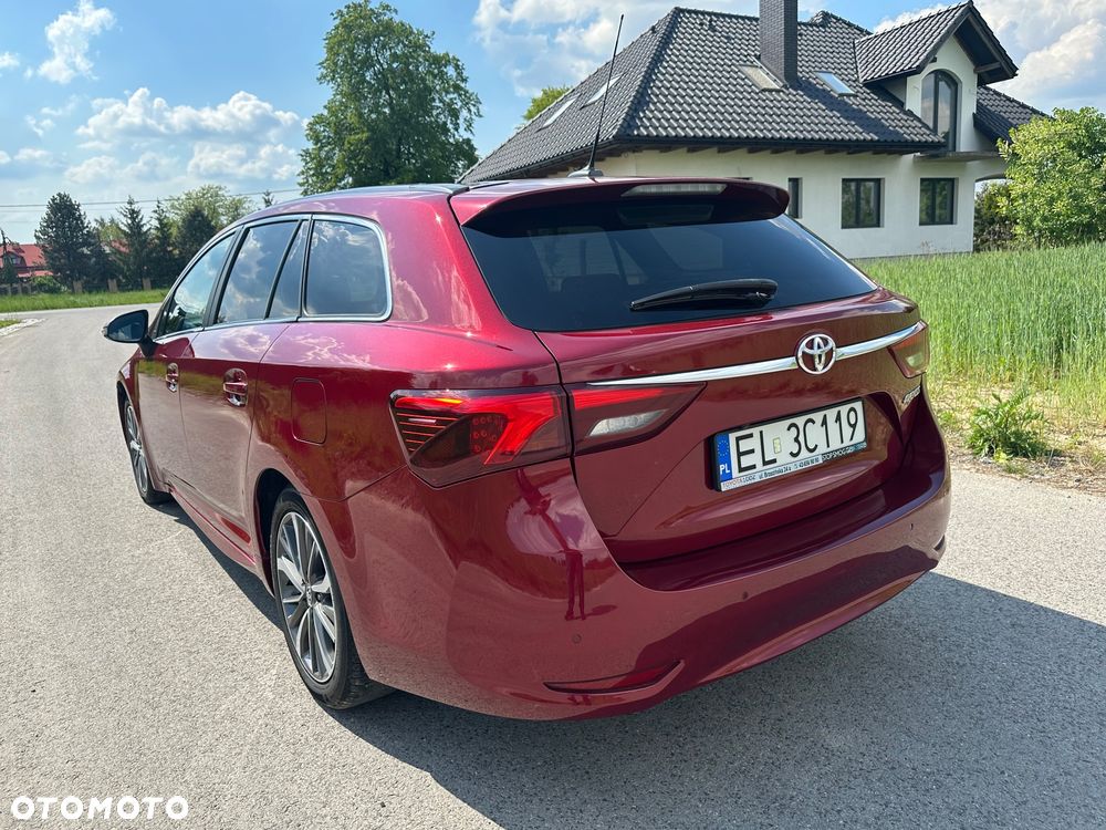 Toyota Avensis 2.0 Prestige MS - 20