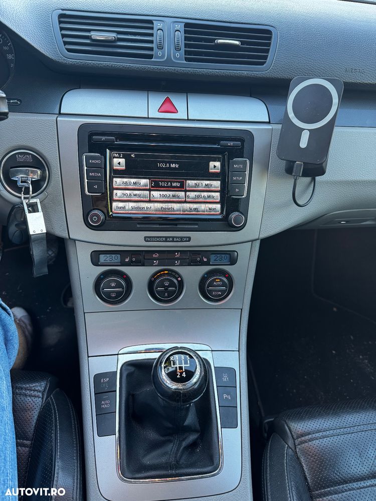 Volkswagen Passat 1.9TDI Highline - 18