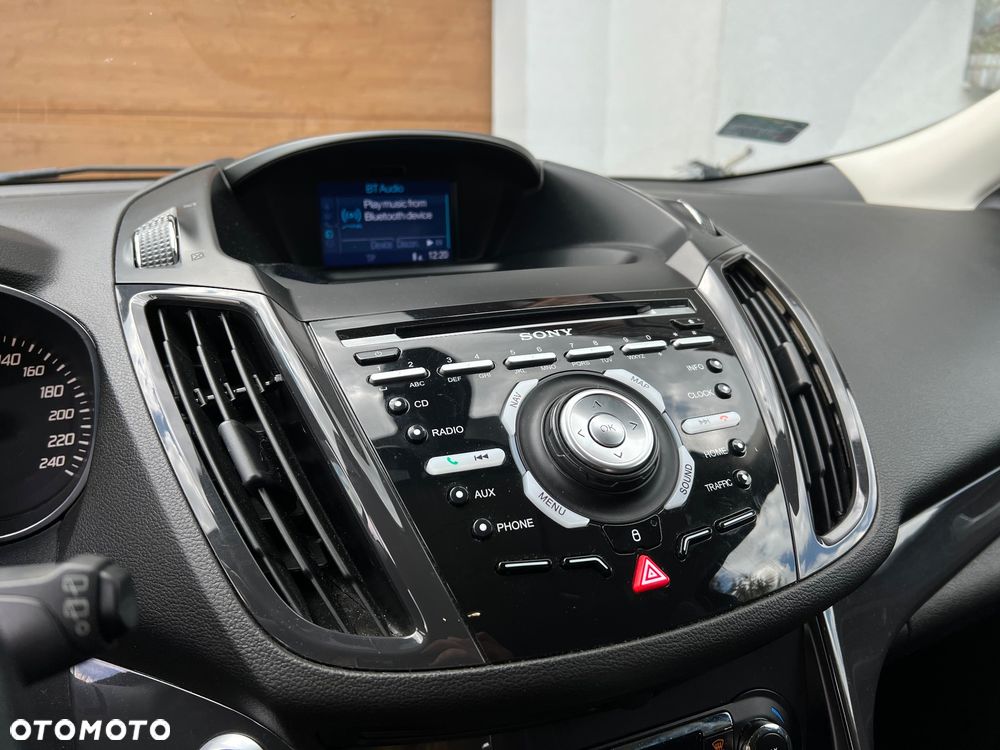 Ford Kuga 2.0 TDCi 4x4 Titanium - 11