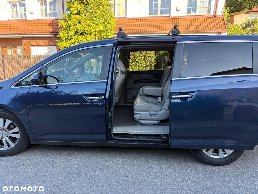 Honda Odyssey 3.5 LX - 22