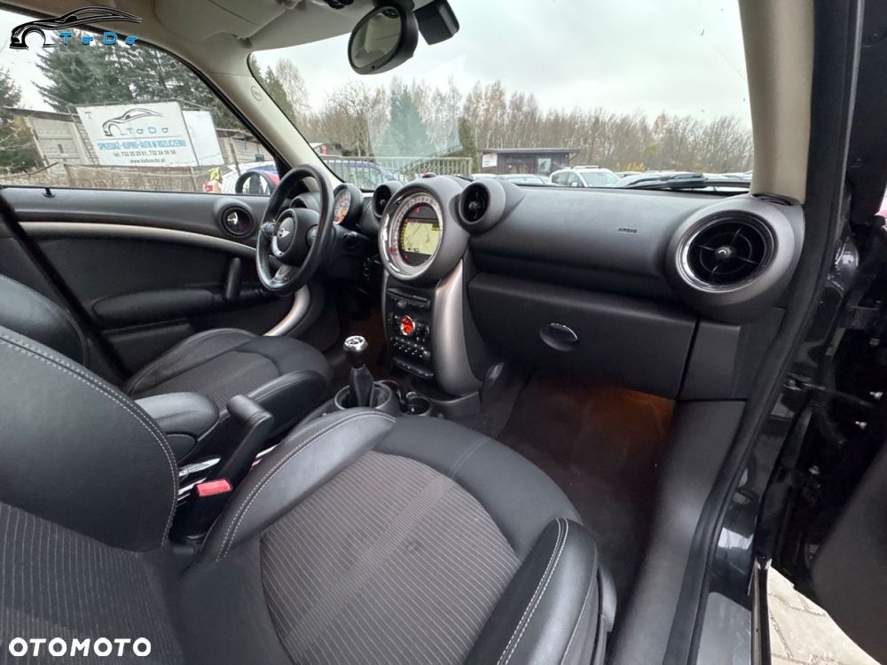 MINI Countryman Cooper Park Lane Chili - 25