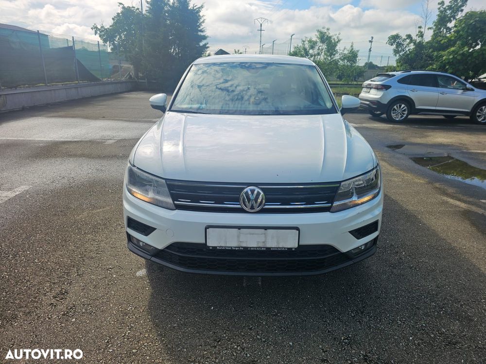 Volkswagen Tiguan 2.0 TDI 4Mot Highline - 3