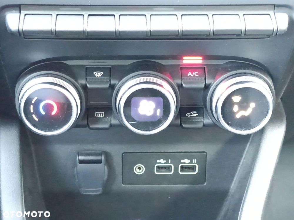 Renault Clio - 29