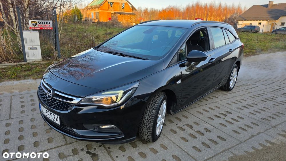 Opel Astra 1.4 T Enjoy - 14