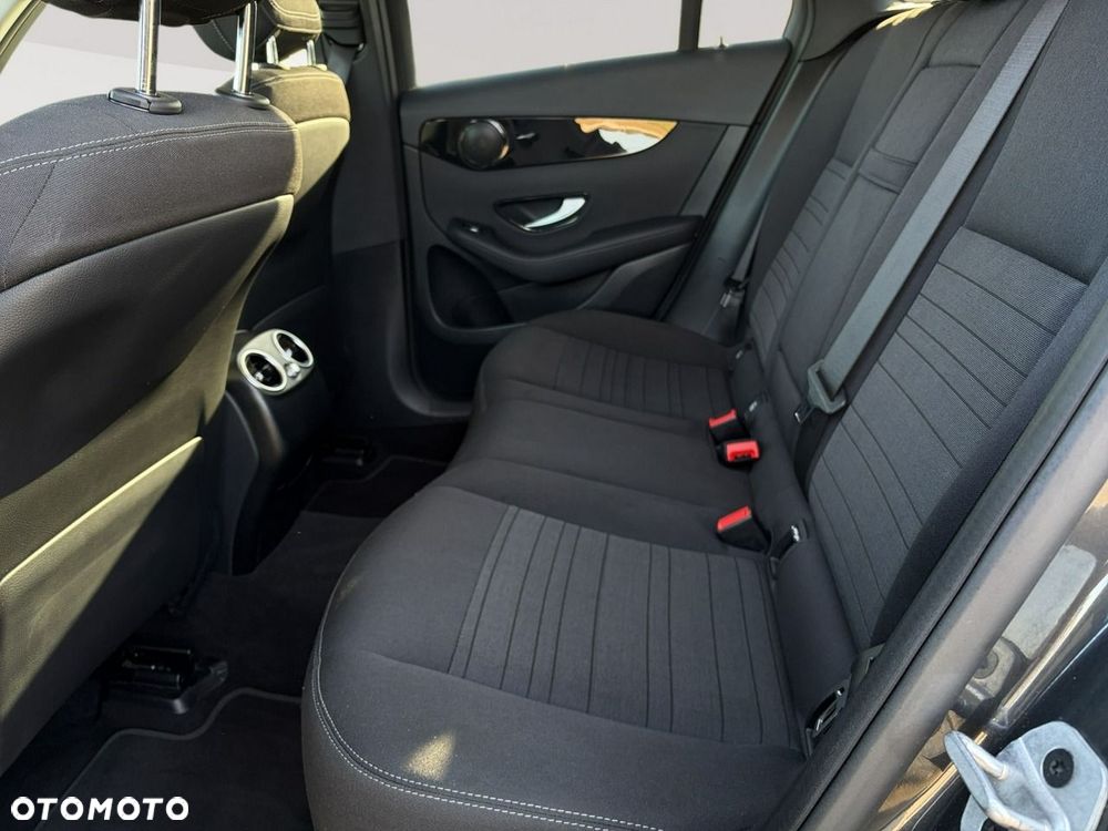 Mercedes-Benz GLC 200 d 4-Matic - 26