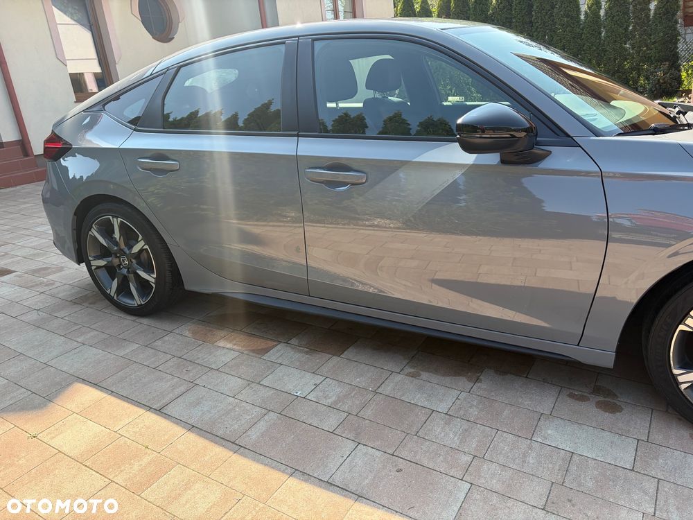 Honda Civic 2.0 i-MMD Hybrid Sport - 28