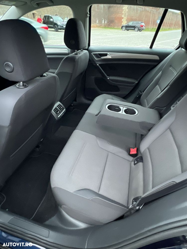 Volkswagen Golf 2.0 TDI BlueMotion Technology DSG Lounge - 7