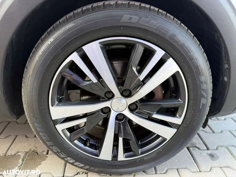 Peugeot 3008 1.2 PureTech 130 BVM6 Allure Pack - 10