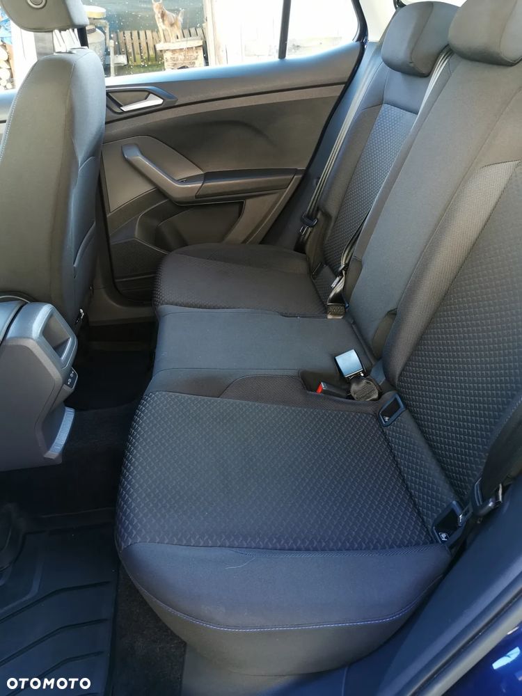 Volkswagen T-Cross - 14